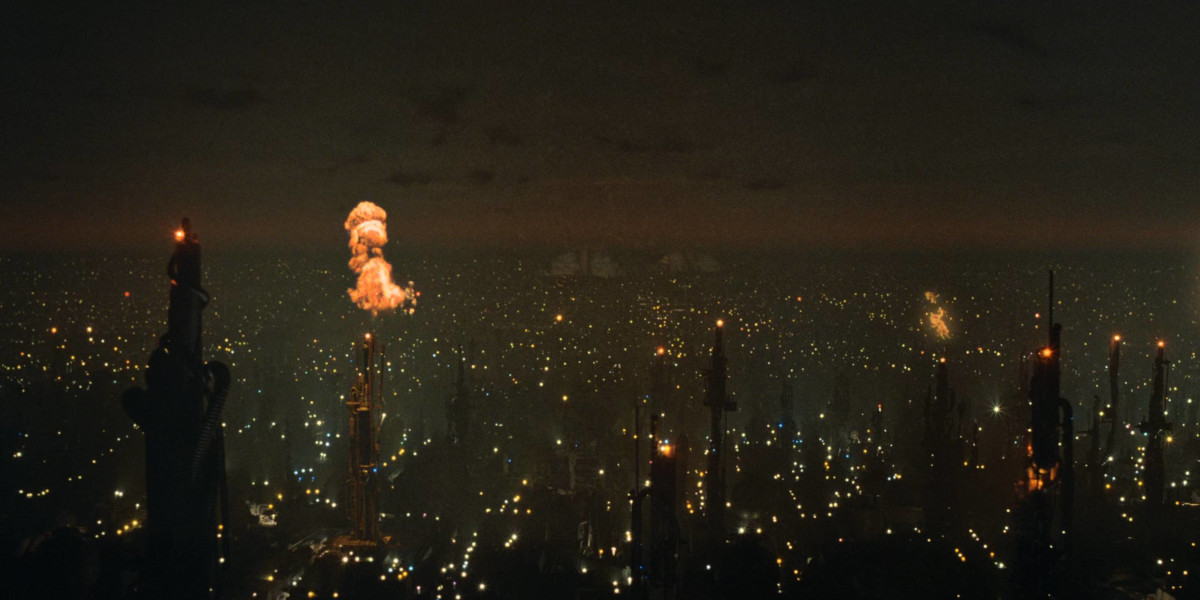 A dystopian skyline from the Blade Runner film